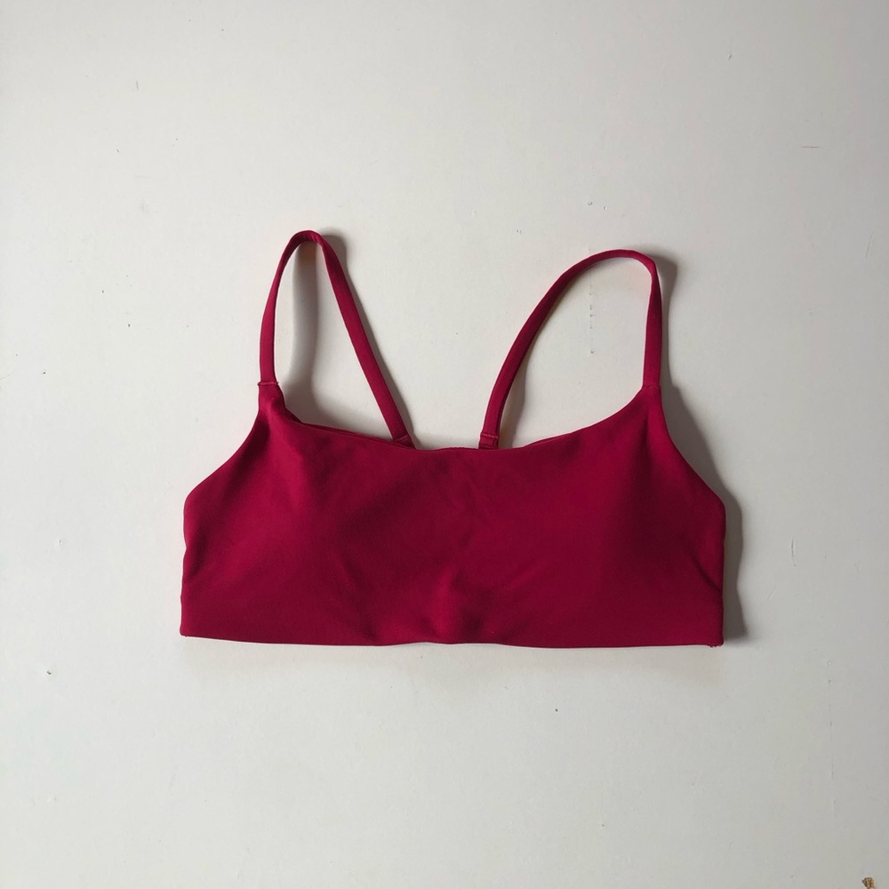 Wunder train strappy racer bra